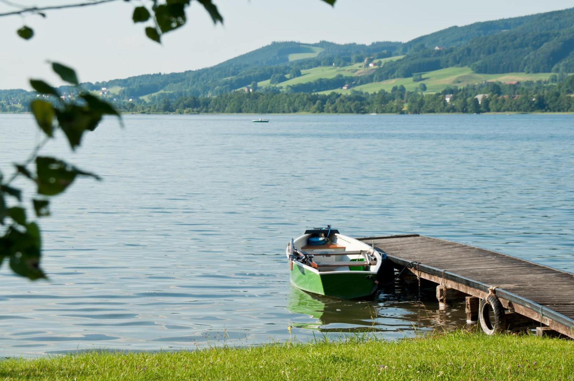 Seehotel Garni Poellmann Zell am Moos Exterior foto